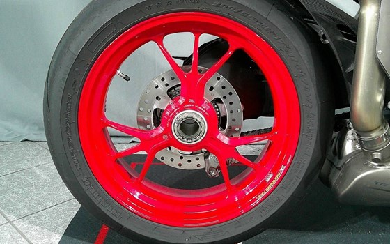 Gebrauchtmotorrad Ducati 1299 Panigale R Final Edition - Bild 7