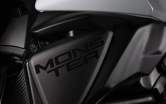 Neufahrzeug Ducati Monster + - Bild 15