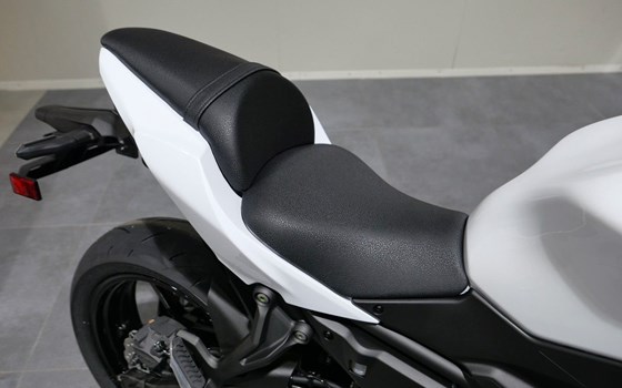 Neufahrzeug Kawasaki Z650 - Bild 5