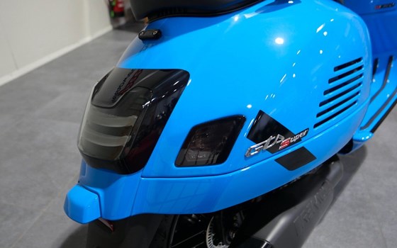 Neufahrzeug Vespa GTS 310 SuperSport - Bild 7