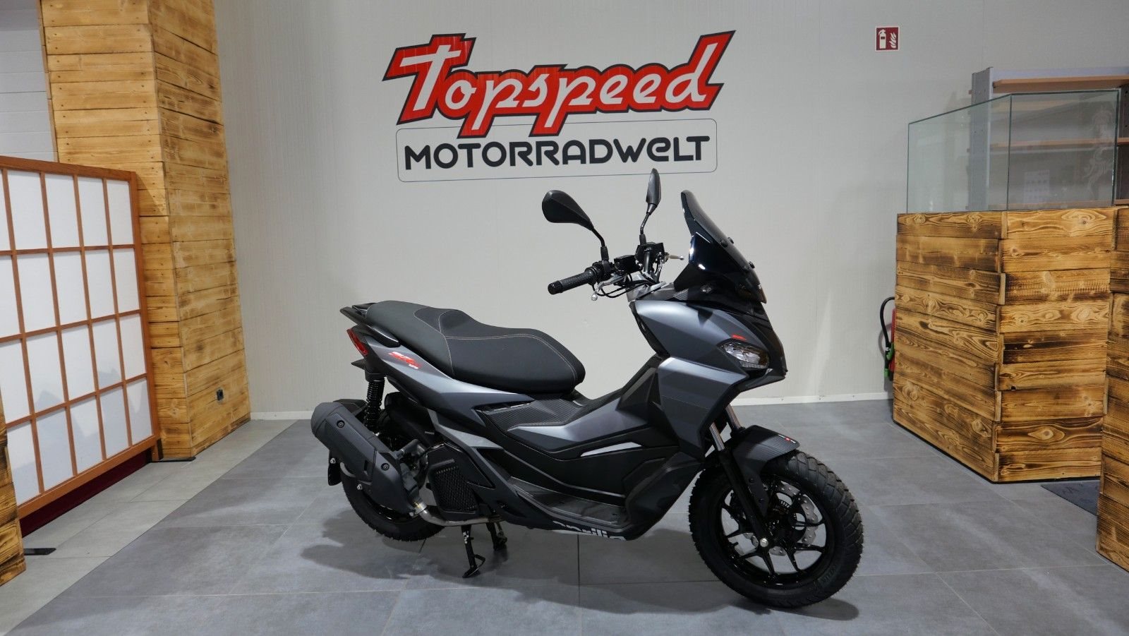 Aprilia SR GT 125