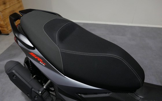 Neufahrzeug Aprilia SR GT 125 - Bild 5