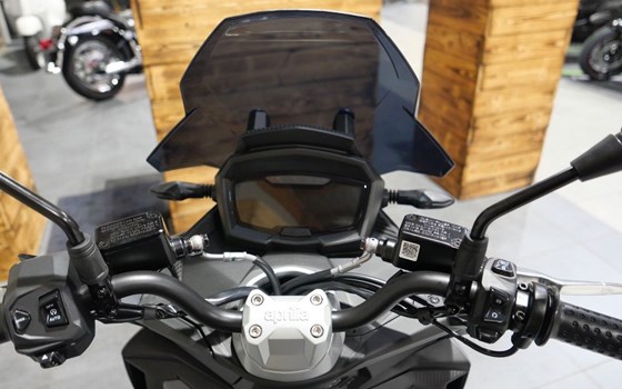 Neufahrzeug Aprilia SR GT 125 - Bild 7