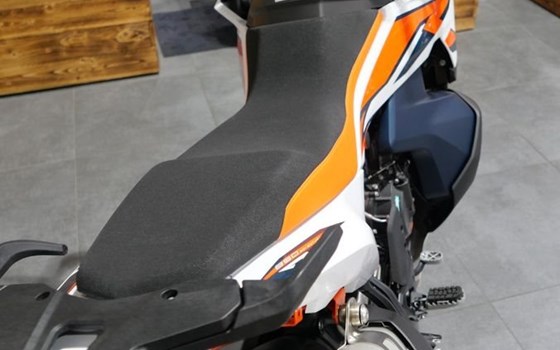 Gebrauchtmotorrad KTM 890 Adventure R - Bild 10