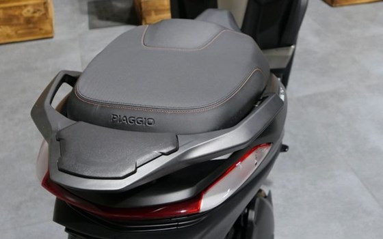 Gebrauchtmotorrad Piaggio MP3 530 HPE Exclusive - Bild 9