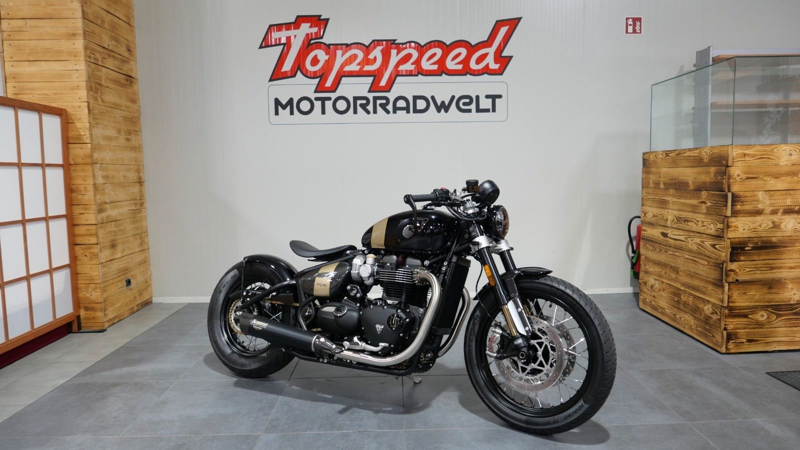 Triumph Bonneville Bobber TFC