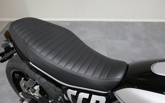 Gebrauchtmotorrad Ducati Scrambler Icon - Bild 10