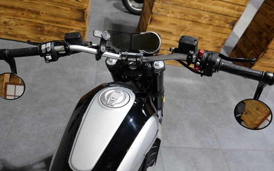 Gebrauchtmotorrad Ducati Scrambler Icon - Bild 9