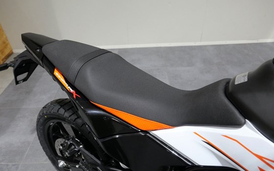 Gebrauchtmotorrad KTM 390 Adventure X - Bild 6