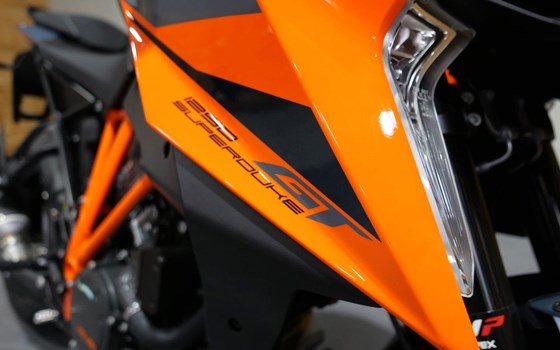 Neufahrzeug KTM 1290 Super Duke GT - Bild 5