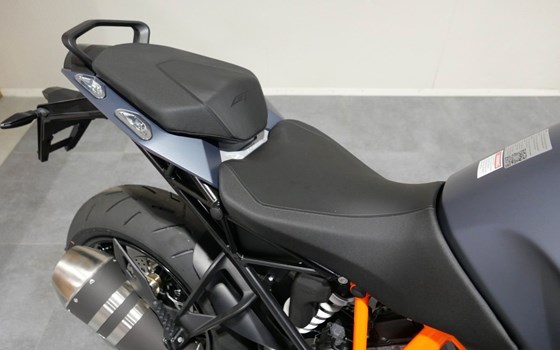 Neufahrzeug KTM 1290 Super Duke GT - Bild 7