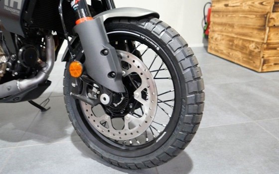 Neufahrzeug Husqvarna Svartpilen 401 - Bild 9