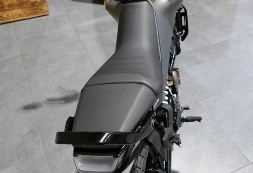 Neufahrzeug Husqvarna Svartpilen 125 - Bild 9