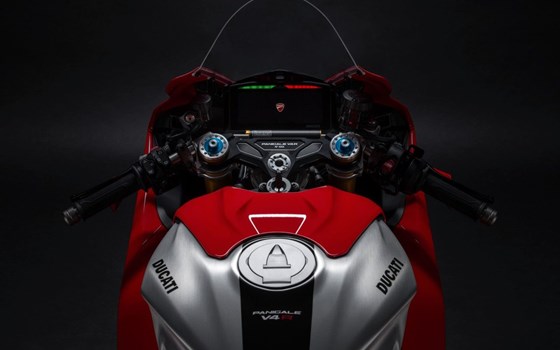 Neufahrzeug Ducati Panigale V4 R - Bild 17