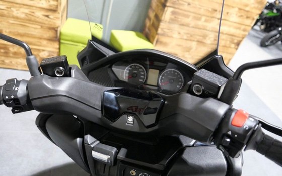 Gebrauchtmotorrad Suzuki Burgman 400 - Bild 8