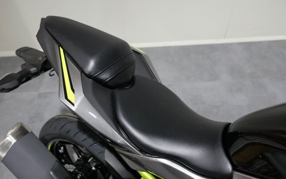 Neufahrzeug Kawasaki Ninja 125 - Bild 6