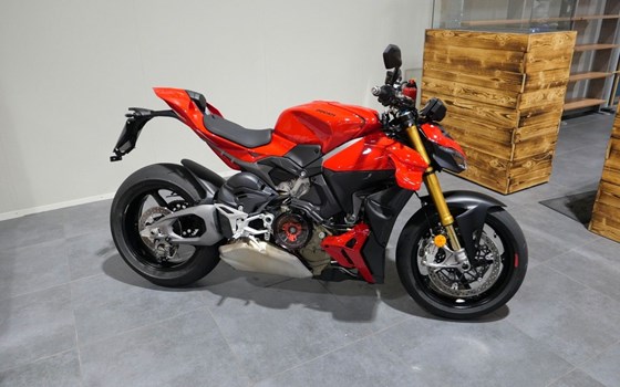 Gebrauchtmotorrad Ducati Streetfighter V4 S - Bild 3