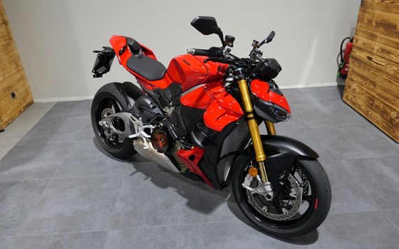 Gebrauchtmotorrad Ducati Streetfighter V4 S - Bild 4