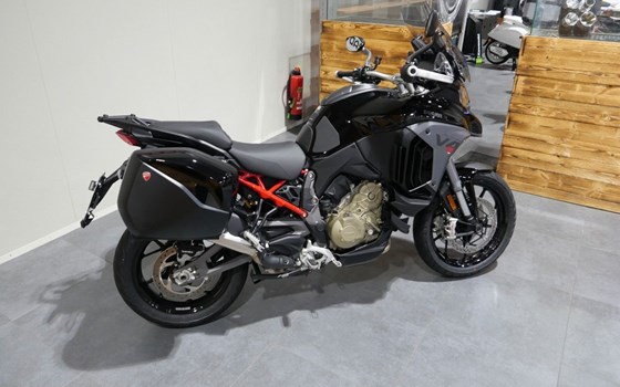 Gebrauchtmotorrad Ducati Multistrada V4 S - Bild 7