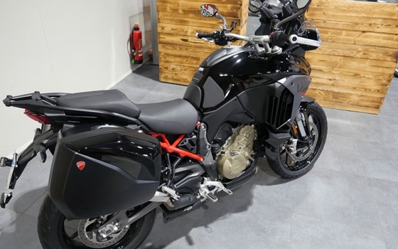 Gebrauchtmotorrad Ducati Multistrada V4 S - Bild 9