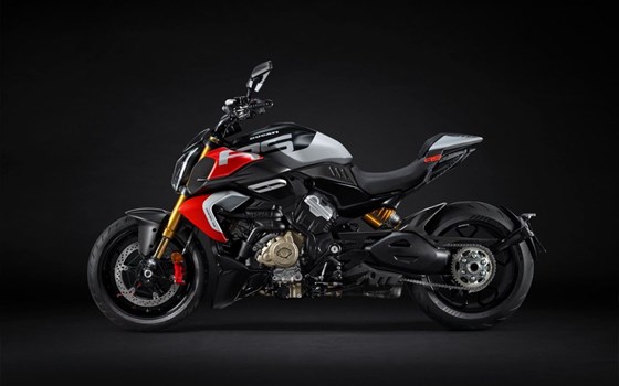 Neufahrzeug Ducati Diavel V4 - Bild 4