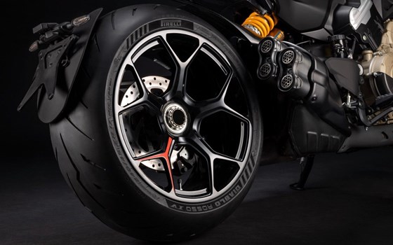 Neufahrzeug Ducati Diavel V4 - Bild 7
