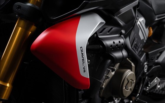 Neufahrzeug Ducati Diavel V4 - Bild 9