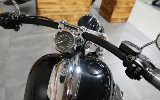 Gebrauchtmotorrad Harley-Davidson Softail Breakout FXSB - Bild 10