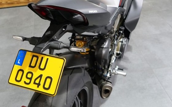 Gebrauchtmotorrad Ducati Panigale V4 SP - Bild 12