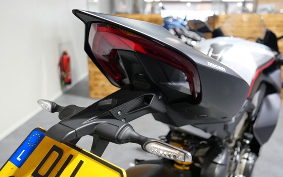 Gebrauchtmotorrad Ducati Panigale V4 SP - Bild 7