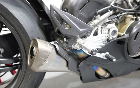 Gebrauchtmotorrad Ducati Panigale V4 SP - Bild 9