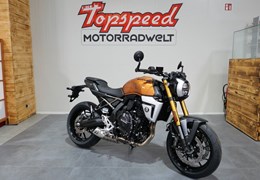 Neumotorrad Suzuki GSX-8T