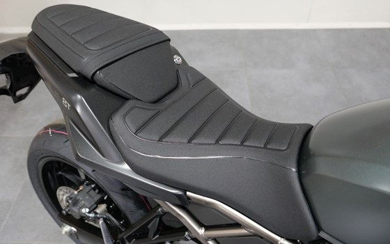 Neufahrzeug Suzuki GSX-8T - Bild 12