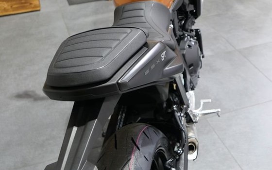 Neufahrzeug Suzuki GSX-8T - Bild 8