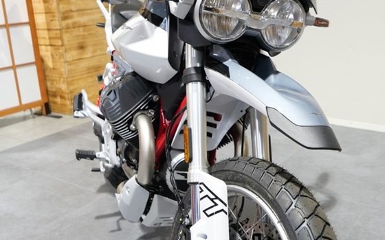 Gebrauchtmotorrad Moto Guzzi V85 TT - Bild 4