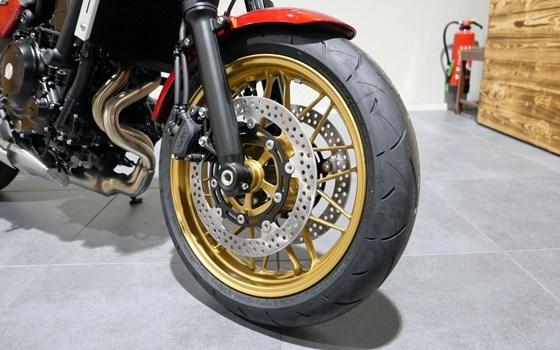 Gebrauchtmotorrad Kawasaki Z650 RS - Bild 5