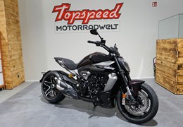 Neumotorrad Ducati XDiavel V4