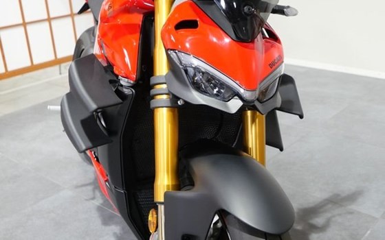 Gebrauchtmotorrad Ducati Streetfighter V4 S - Bild 4