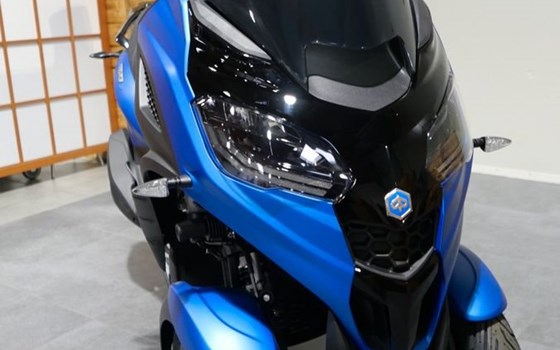 Neufahrzeug Piaggio MP3 300 Sport - Bild 6