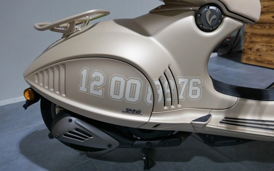 Neufahrzeug Vespa 946 Dragon - Bild 5