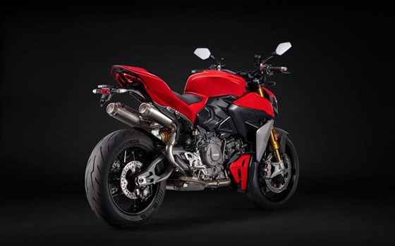Neufahrzeug Ducati Streetfighter V2 - Bild 8