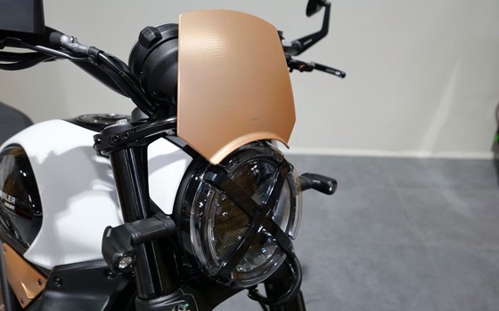 Neufahrzeug Ducati Scrambler 10° Anniversario Rizoma Edition - Bild 5