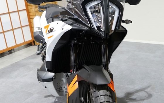 Gebrauchtmotorrad KTM 790 Adventure - Bild 4