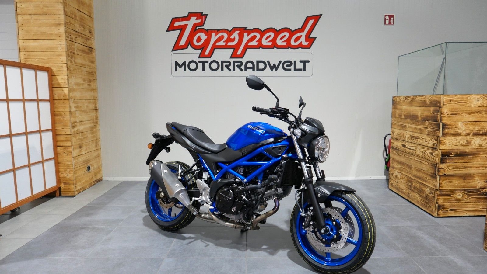 Suzuki SV650 