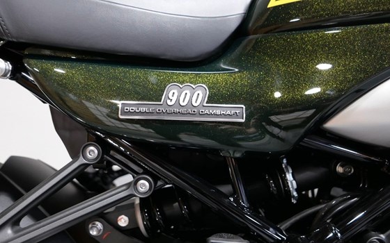 Gebrauchtmotorrad Kawasaki Z900 RS - Bild 4