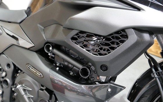 Gebrauchtmotorrad Kawasaki Z7 Hybrid - Bild 11