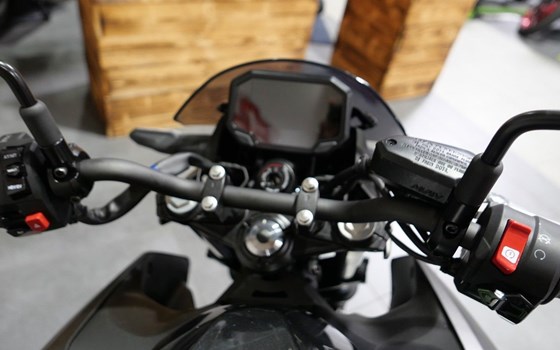 Gebrauchtmotorrad Kawasaki Z7 Hybrid - Bild 5