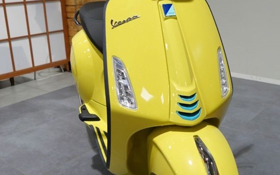 Neufahrzeug Vespa Primavera 125 Sport - Bild 9