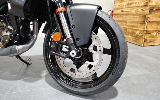 Neufahrzeug Husqvarna Vitpilen 401 - Bild 6