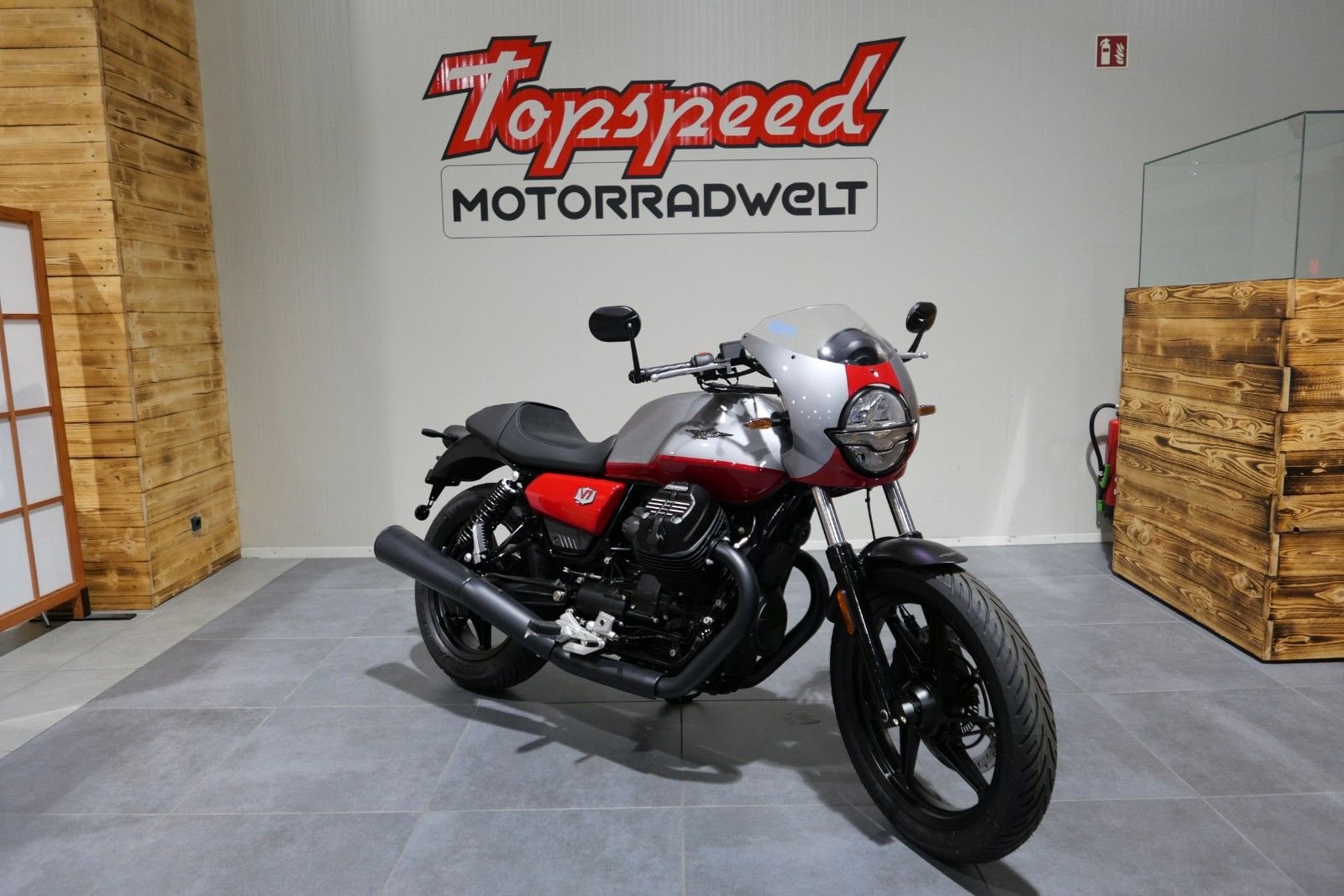 Moto Guzzi V7 Stone Corsa 